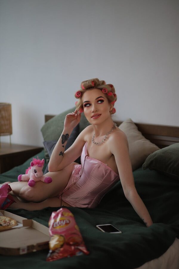 Esma Sultanbeyli escort